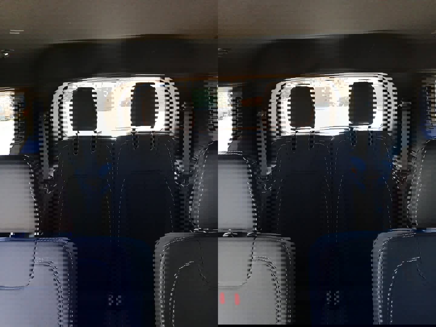 New 2025 Jeep Grand Cherokee L Laredo w/ Luxury Tech Group I image 65