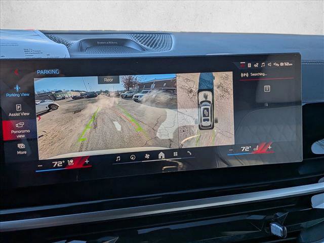 New 2026 BMW X7 M60i image 13