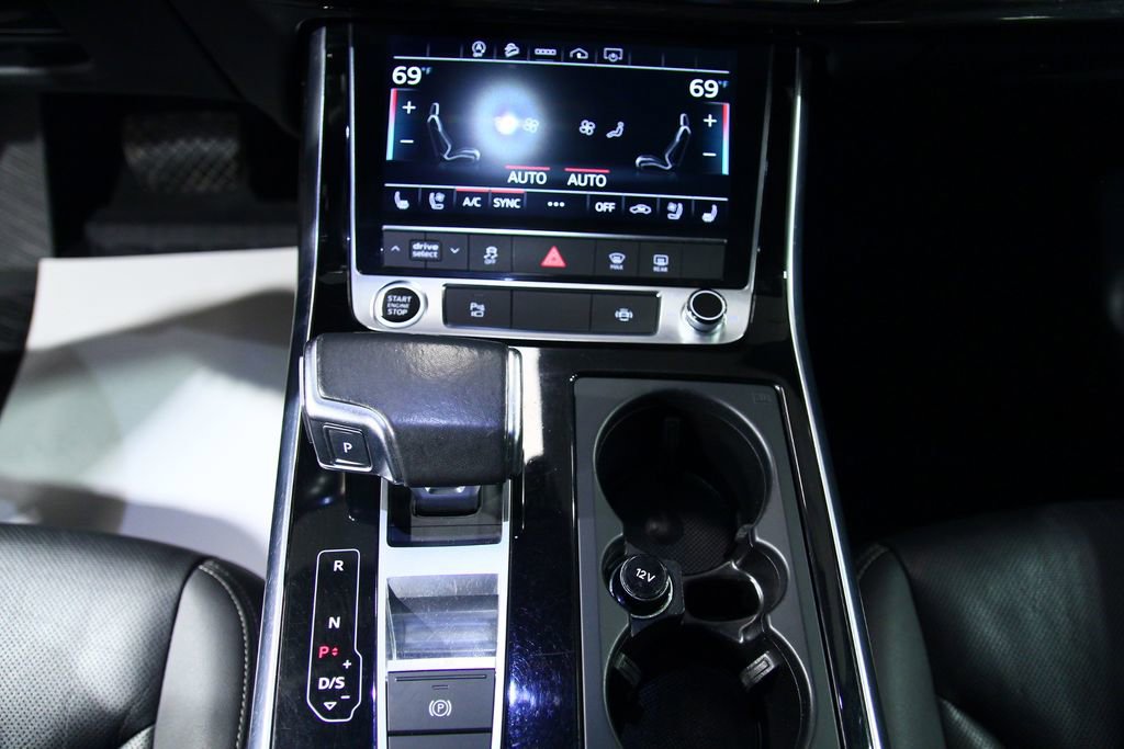 Used 2021 Audi Q8 Premium Plus w/ Premium Plus Package image 21