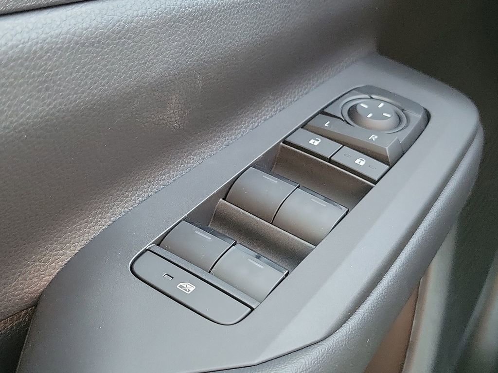 New 2026 Toyota Prius Plug-In Hybrid image 32