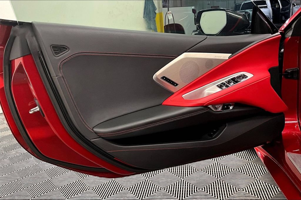 Used 2023 Chevrolet Corvette Stingray Preferred Conv RWD image 24