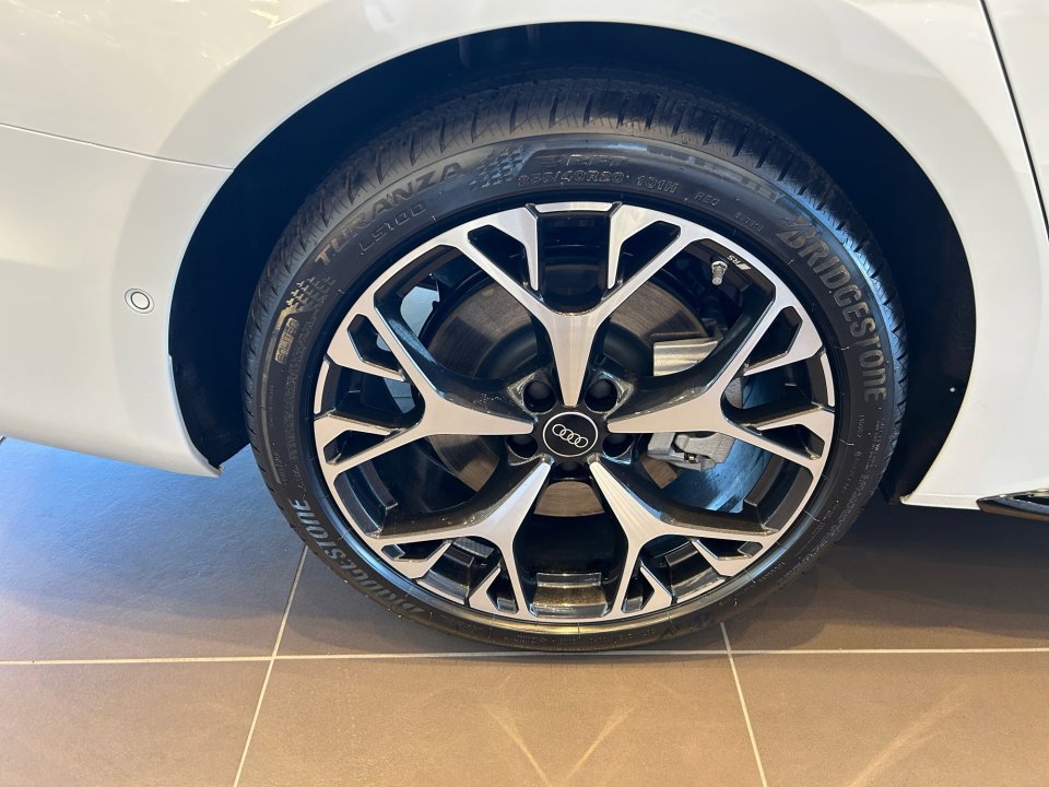 Certified 2026 Audi A6 Premium Plus w/ Premium Plus Package image 23