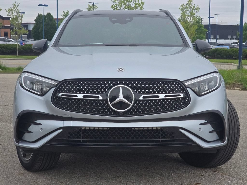 Used 2026 Mercedes-Benz GLC 300 4MATIC image 13