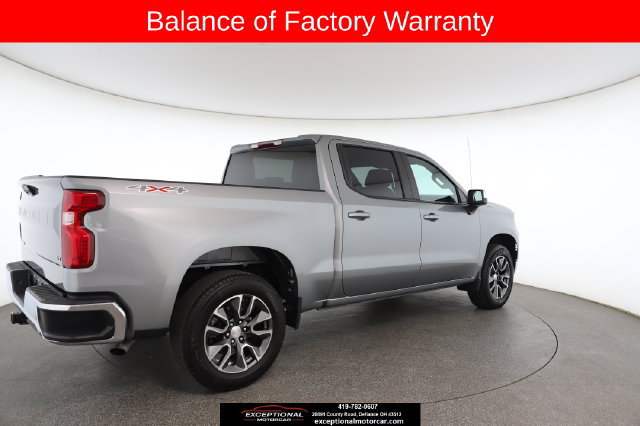 Used 2023 Chevrolet Silverado 1500 LT AWD/4WD image 19