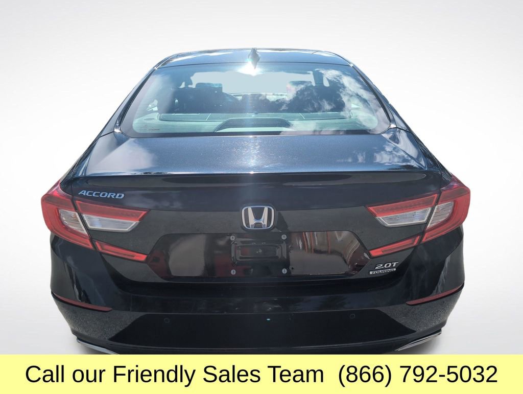 Used 2018 Honda Accord Touring image 5
