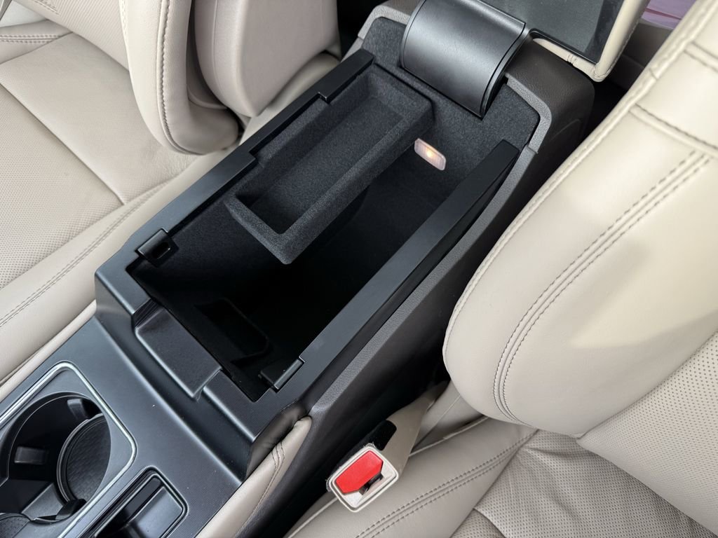 Used 2023 Lincoln Corsair Grand Touring w/ Equipment Group 301A image 29