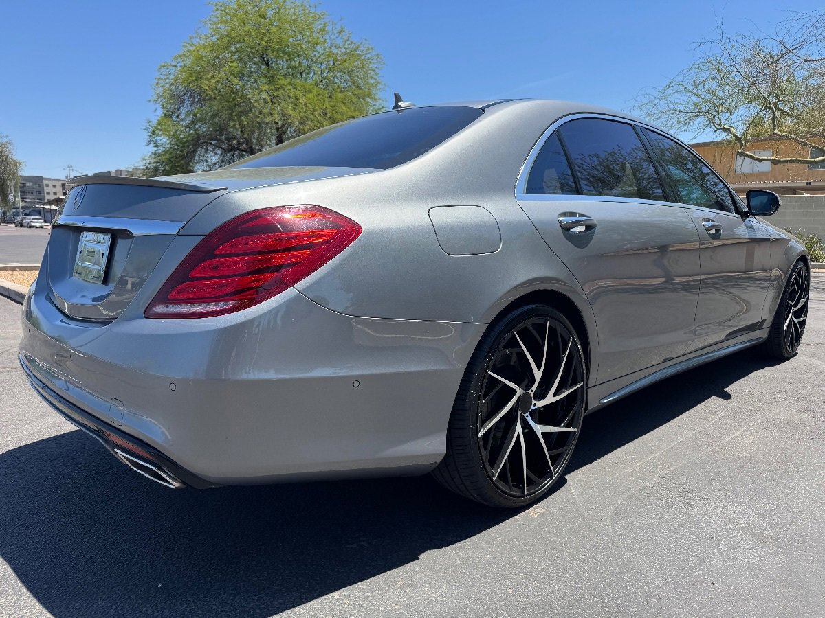 Used 2015 Mercedes-Benz S 550 Sedan w/ Sport Package image 7