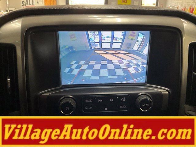 Used 2018 Chevrolet Silverado 1500 LT w/ All Star Edition AWD/4WD image 18