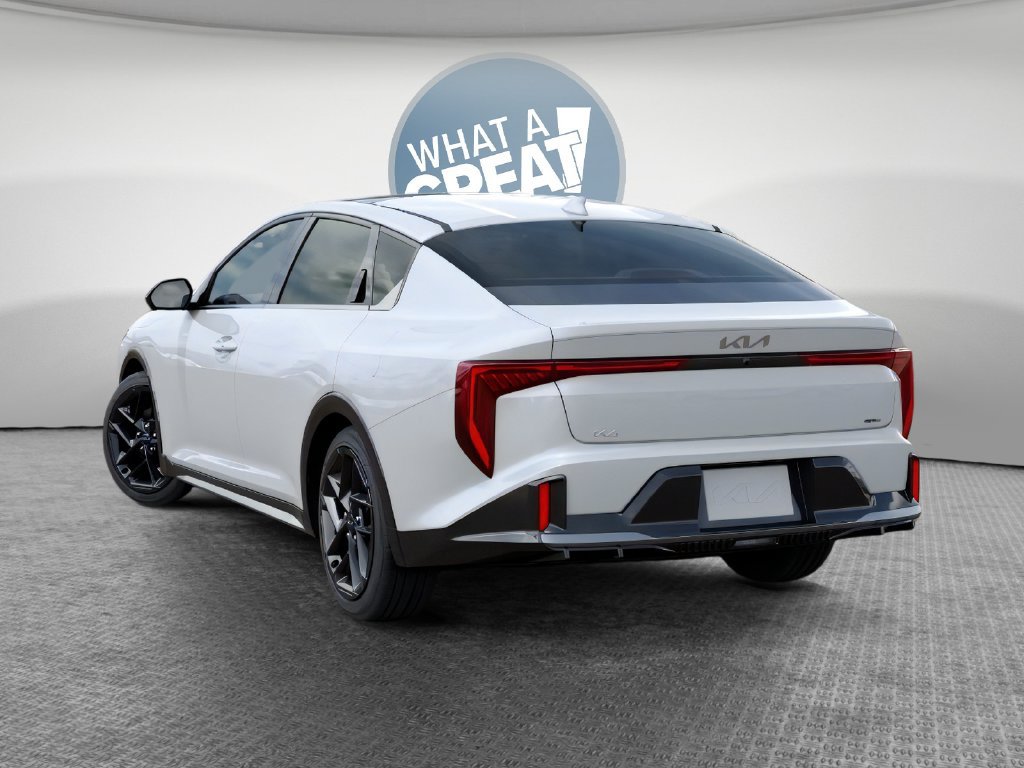 New 2027 Kia K4 GT-Line w/ GT-Line Premium Package FWD image 4