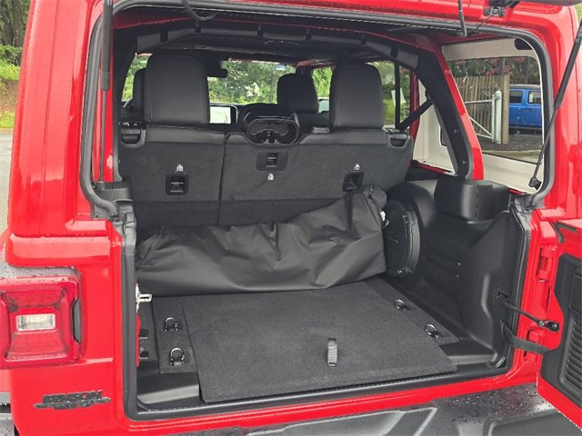 New 2025 Jeep Wrangler Sahara image 8