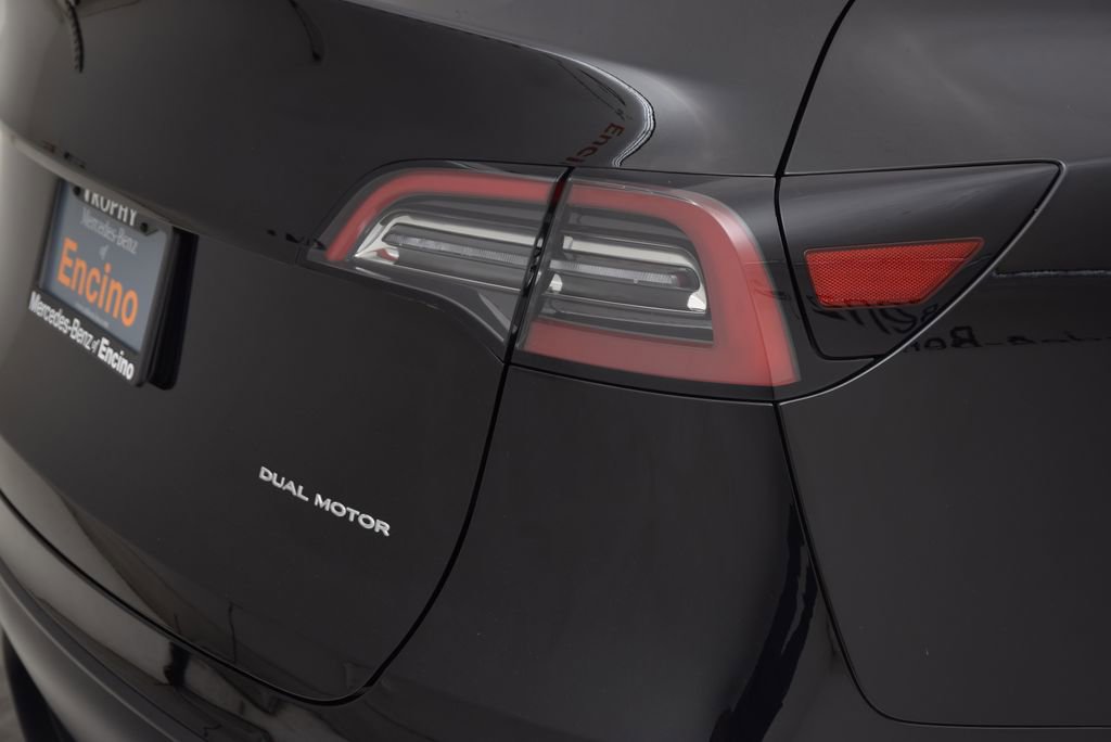 Used 2024 Tesla Model Y Long Range image 14