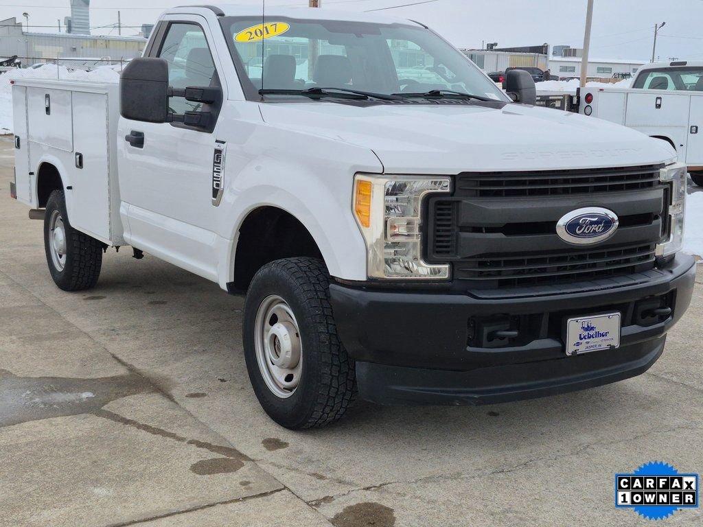 Used 2017 Ford F250 XL AWD/4WD image 1