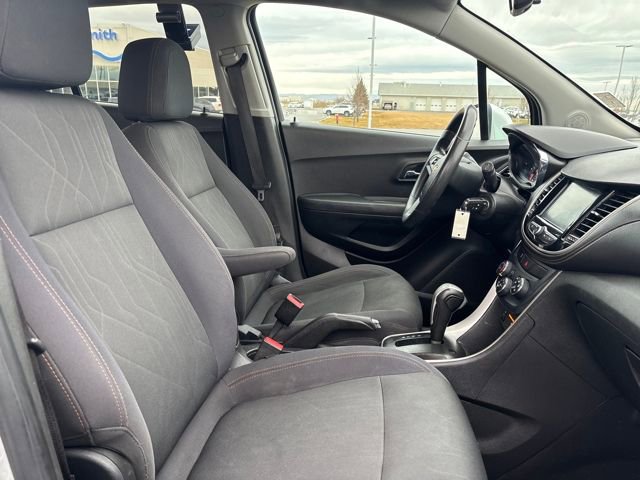Used 2017 Chevrolet Trax LT image 22