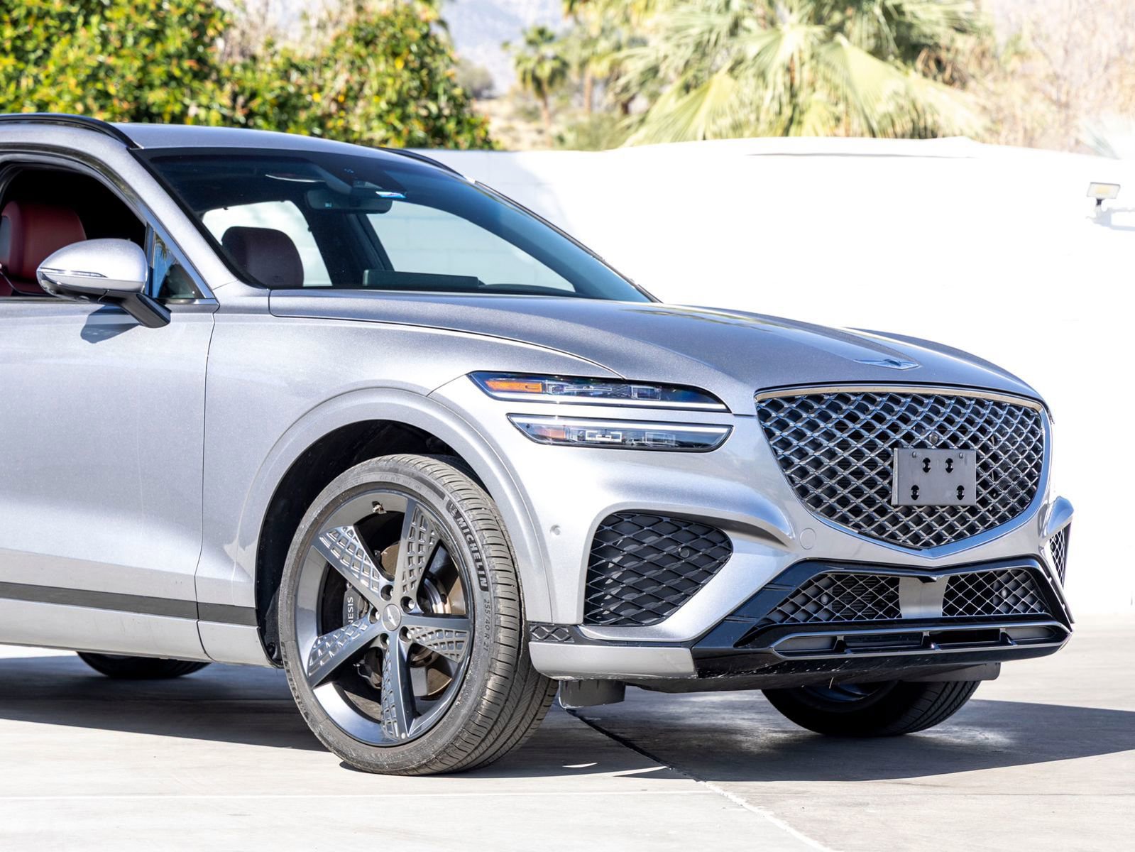 Used 2023 Genesis GV70 2.5T Sport Prestige w/ Sport Prestige Package image 3