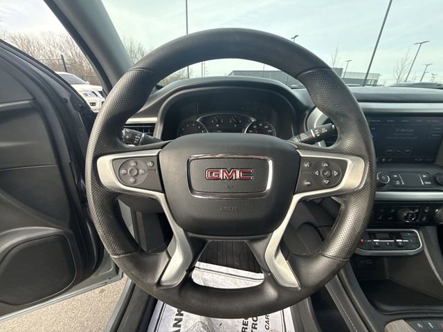 Used 2023 GMC Acadia SLE w/ Driver Convenience Package image 14