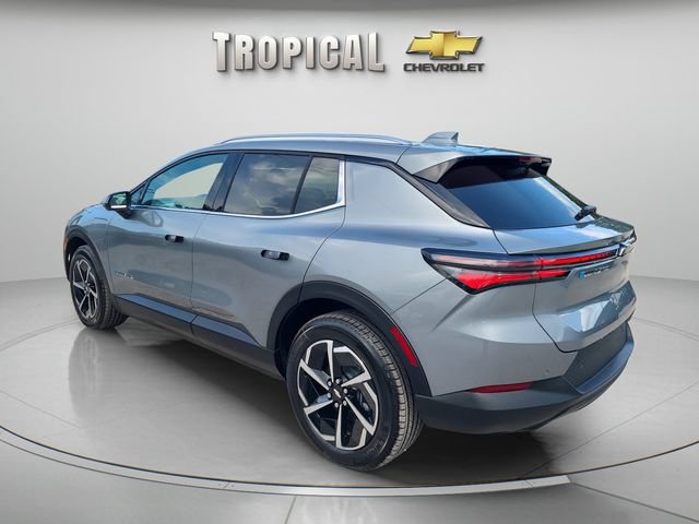 New 2026 Chevrolet Equinox EV LT AWD/4WD image 3