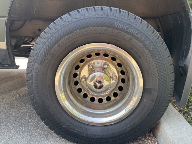 Used 2021 Mercedes-Benz Sprinter 3500 w/ Comfort Plus Package image 14