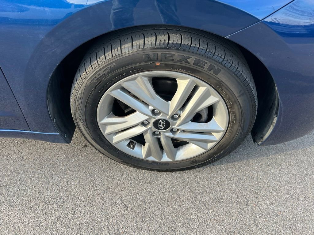 Used 2020 Hyundai Elantra SEL w/ Cargo Package (C1) image 12