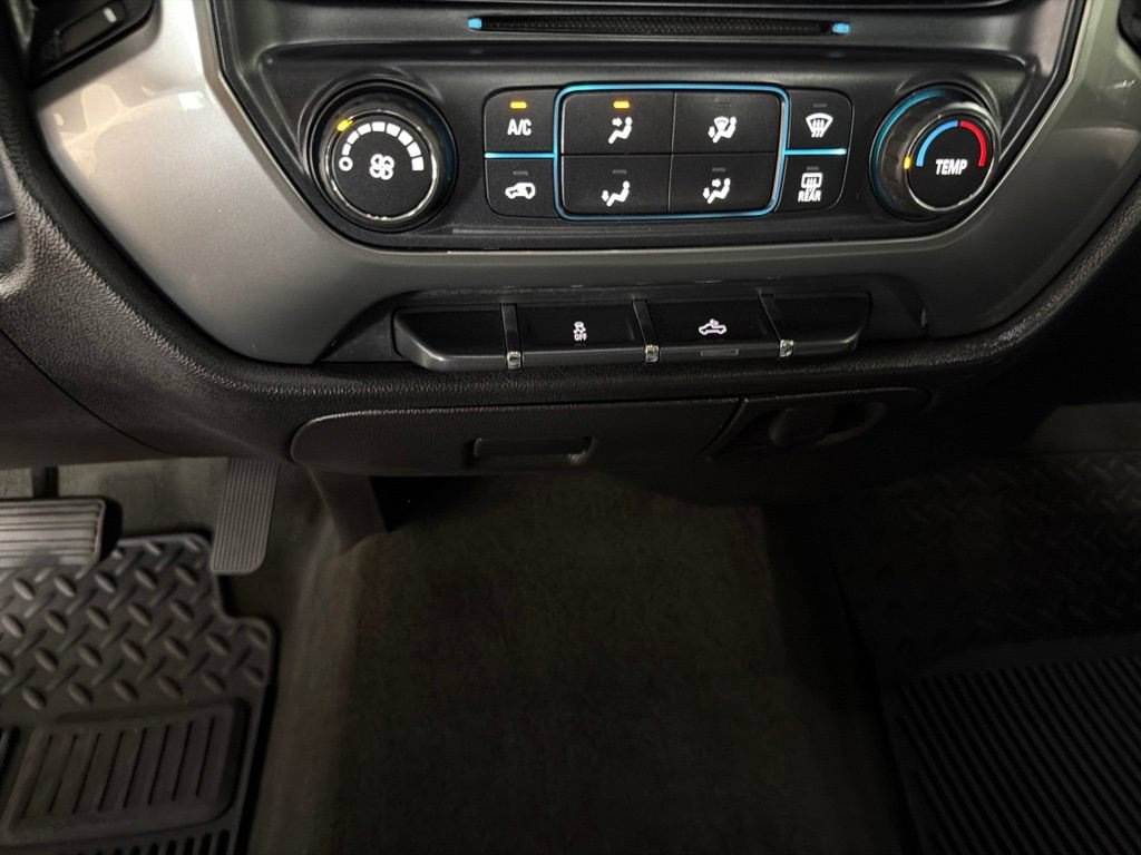 Used 2015 Chevrolet Silverado 3500 LT w/ LT Convenience Package AWD/4WD image 24