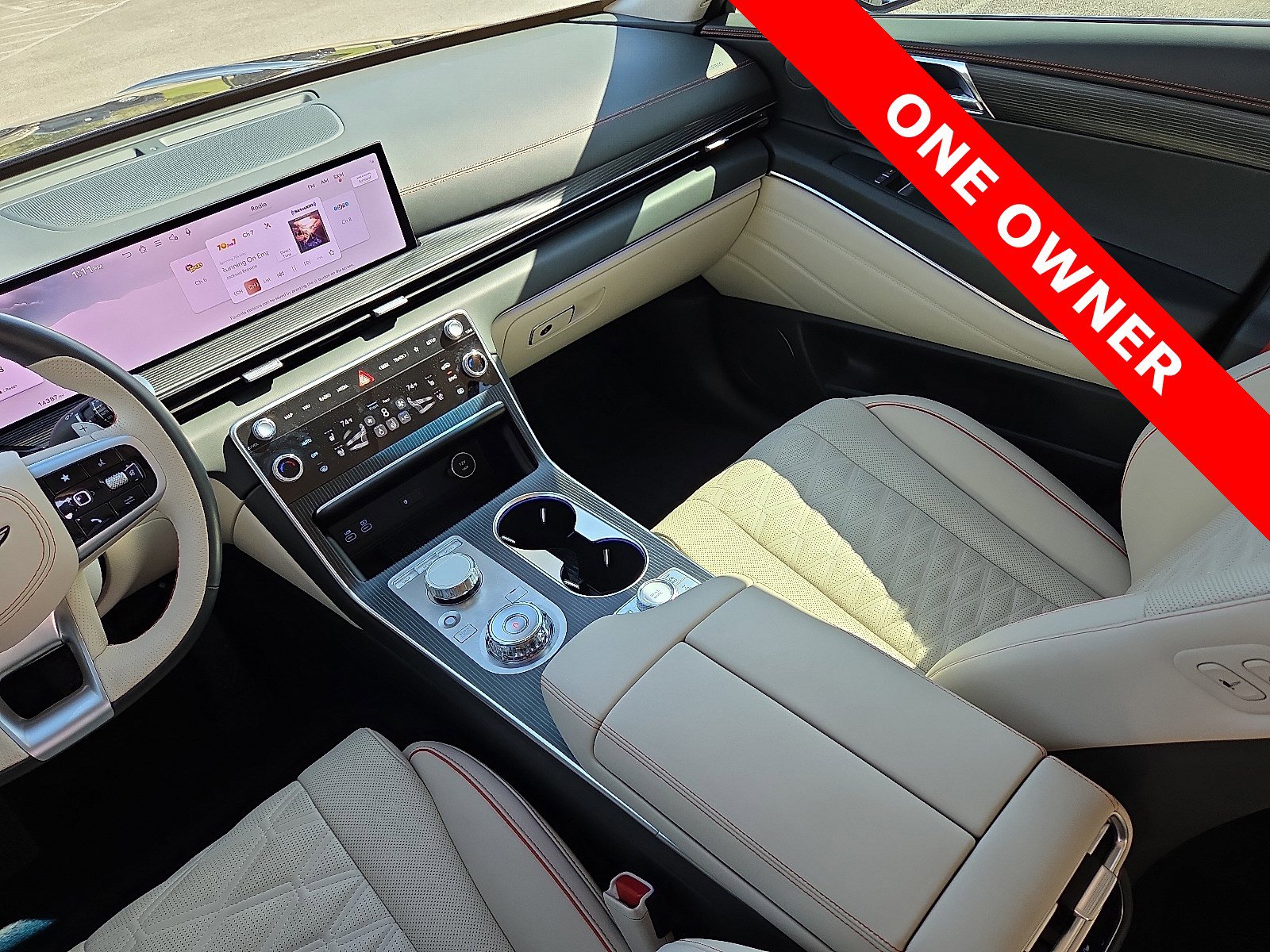Used 2025 Genesis GV80 3.5T image 13