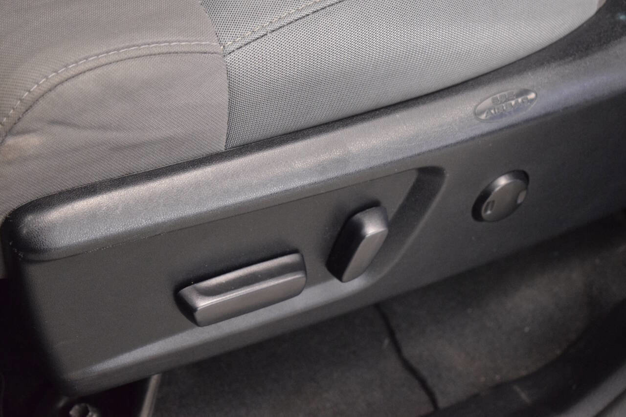 Used 2017 Toyota Tacoma TRD Off-Road image 87