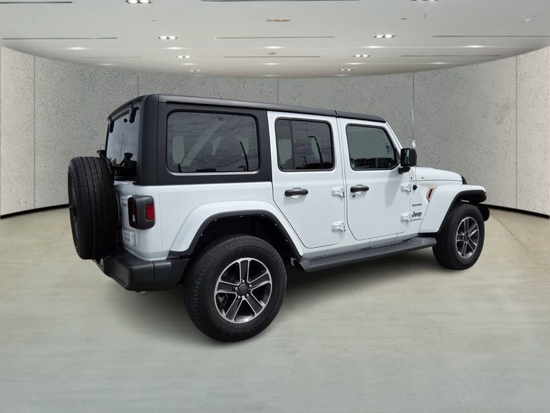 Used 2023 Jeep Wrangler Unlimited Sahara AWD/4WD image 32