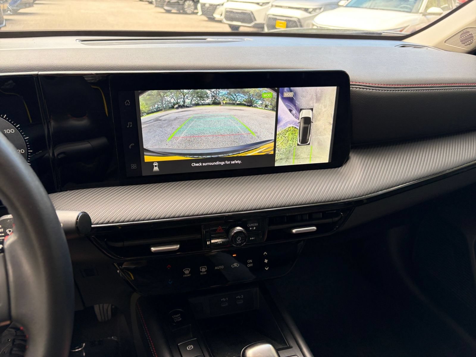 Used 2026 Nissan Kicks SR FWD image 16