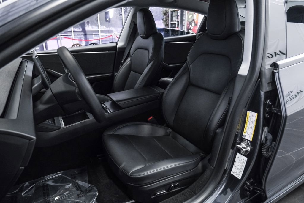 Used 2024 Tesla Model 3 Standard Range RWD image 31