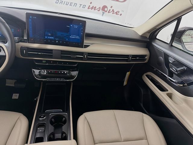 New 2026 Lincoln Corsair Premiere image 25