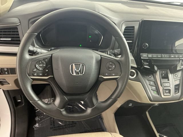 Certified 2024 Honda Odyssey EX image 17