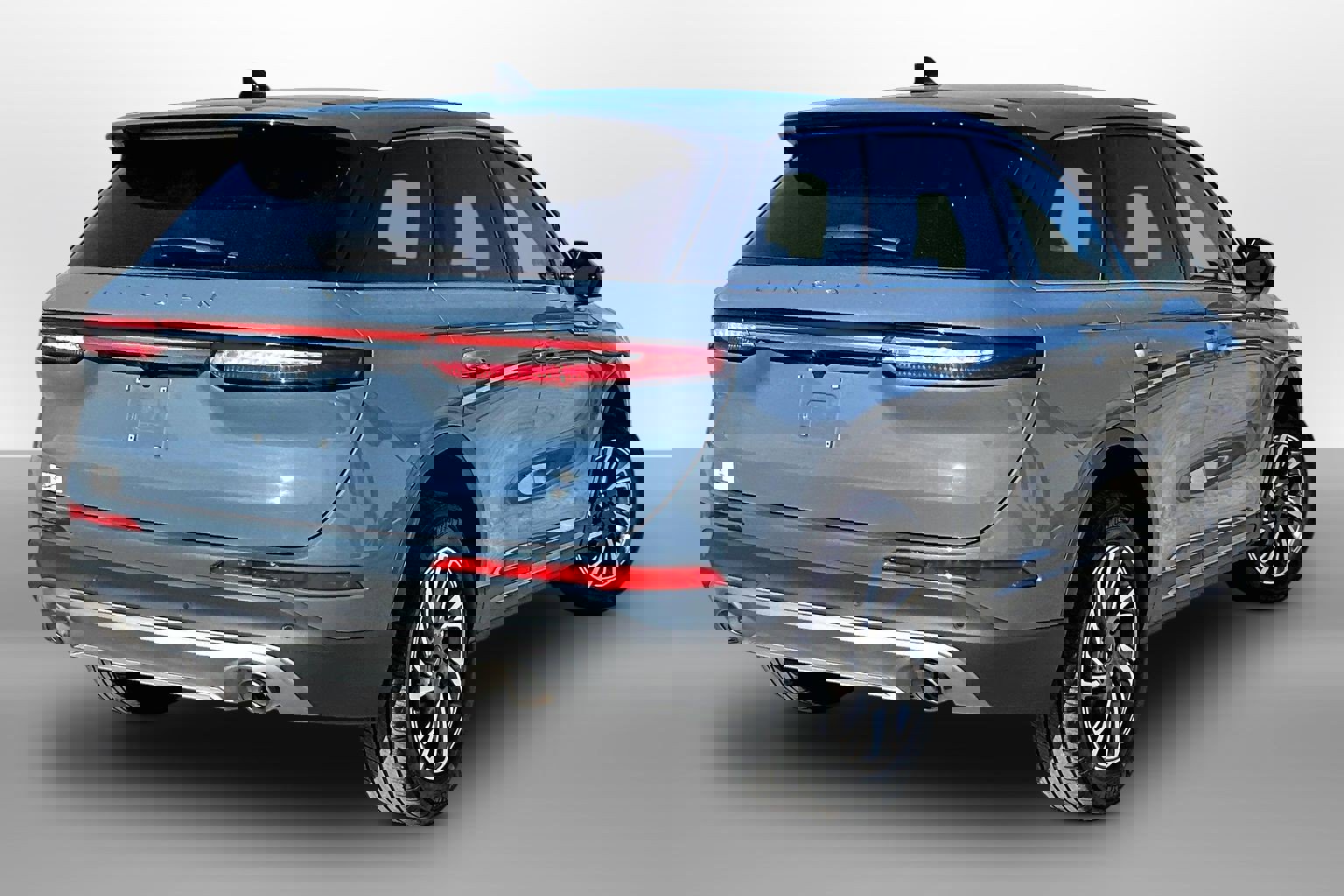 Used 2023 Lincoln Corsair AWD image 10