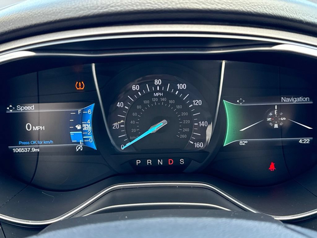 Used 2018 Ford Fusion SE w/ Fusion SE Technology Package FWD image 25