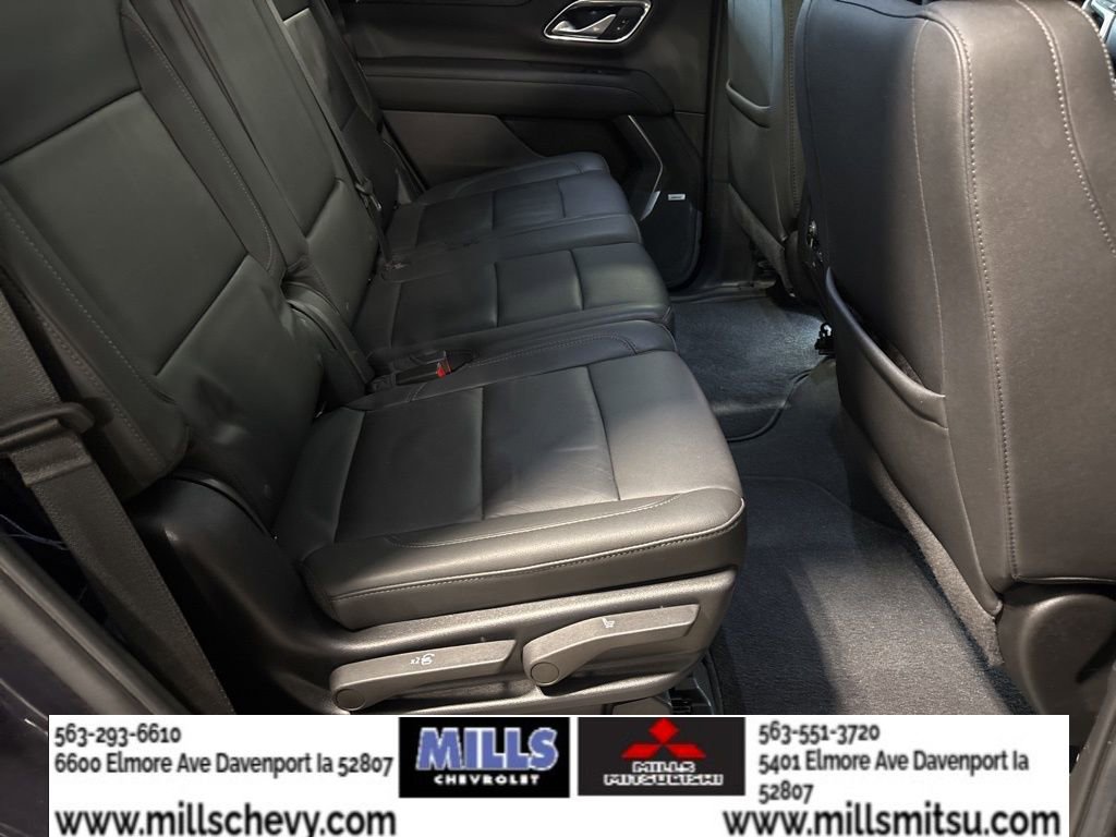 Used 2022 Chevrolet Tahoe LT w/ LT Signature Package image 17