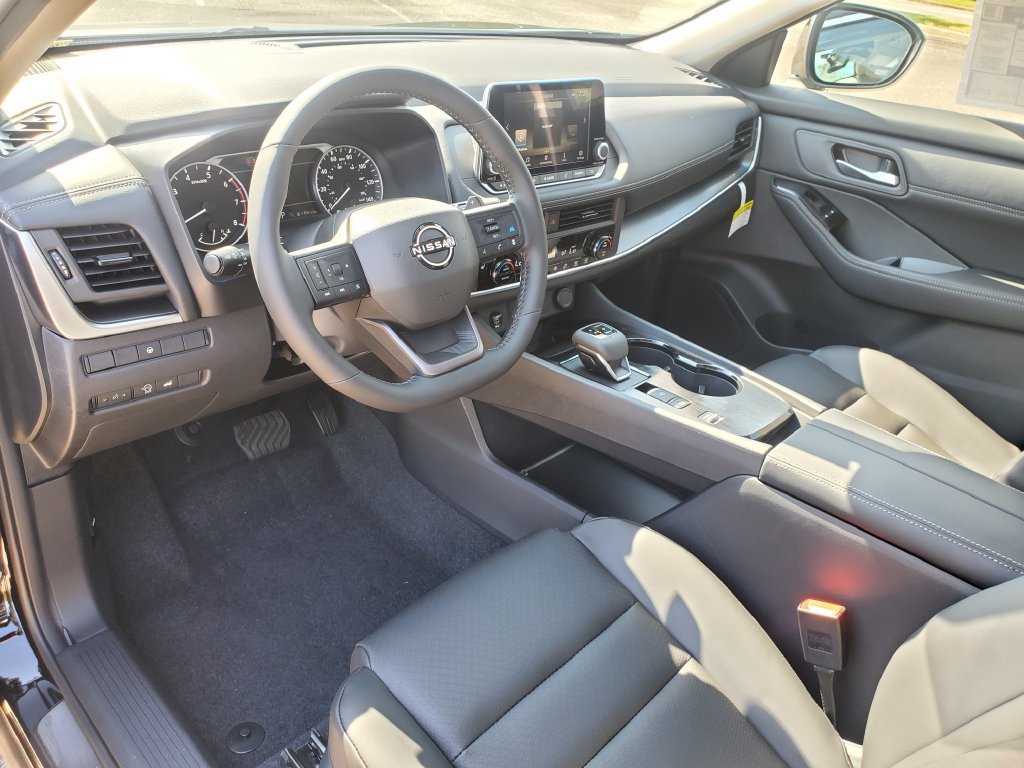 New 2026 Nissan Rogue Dark Armor FWD image 22