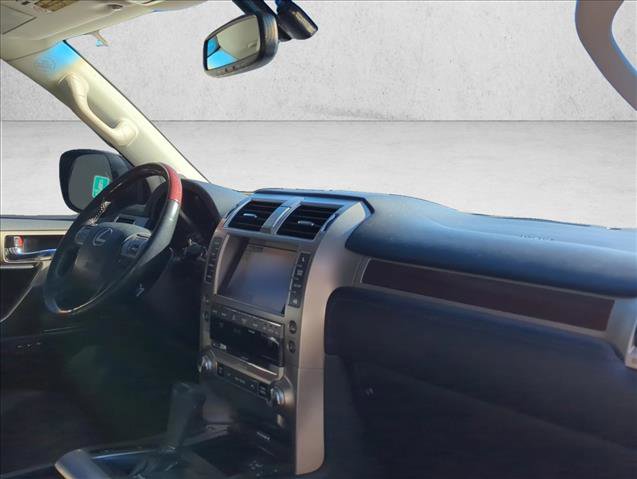 Used 2014 Lexus GX 460 image 23