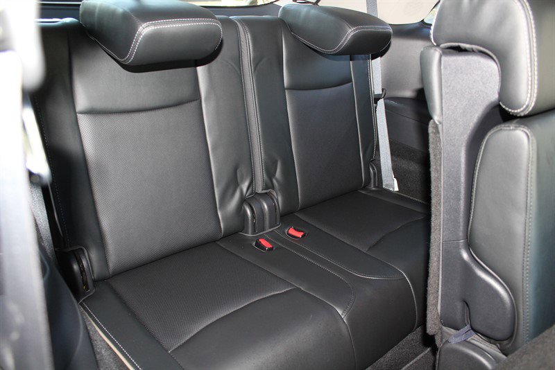 Used 2019 INFINITI QX60 Luxe w/ Essential Package image 31