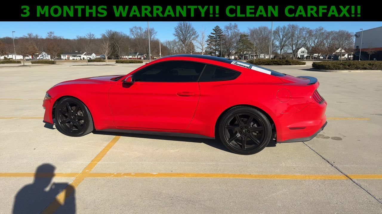 Used 2019 Ford Mustang Coupe w/ Black Accent Package RWD image 5