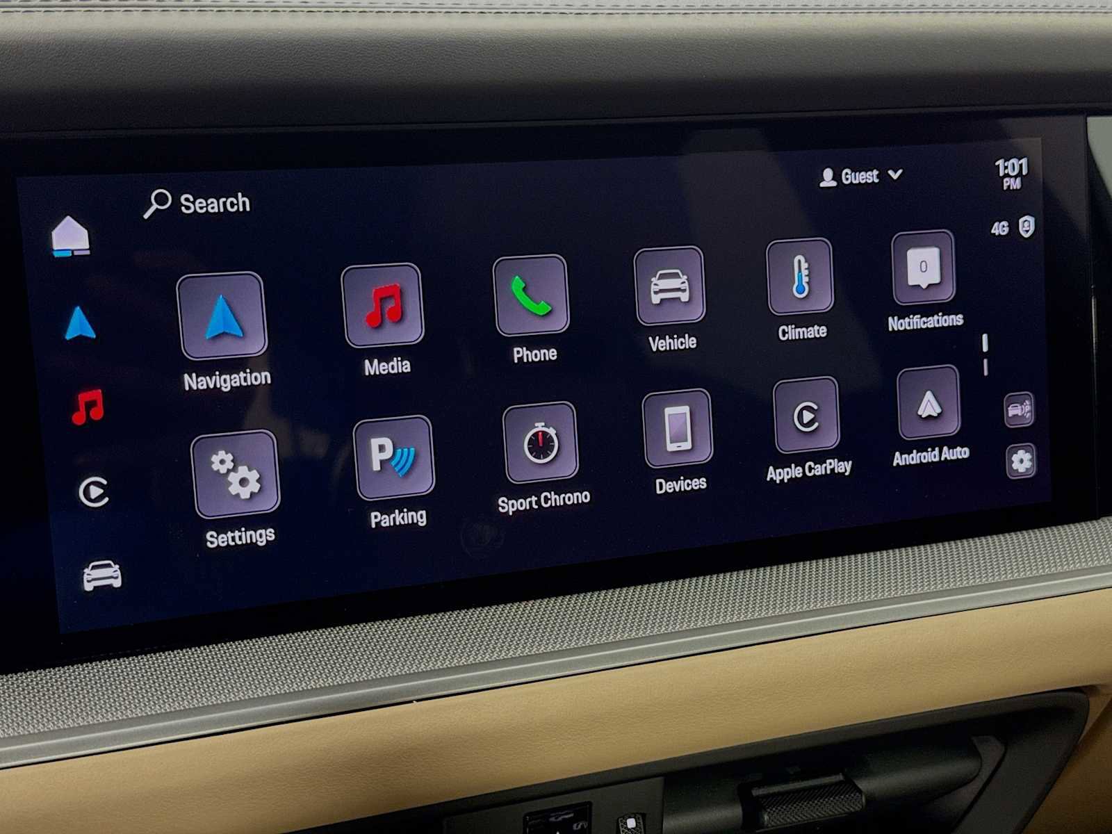 Certified 2025 Porsche Cayenne Coupe image 17