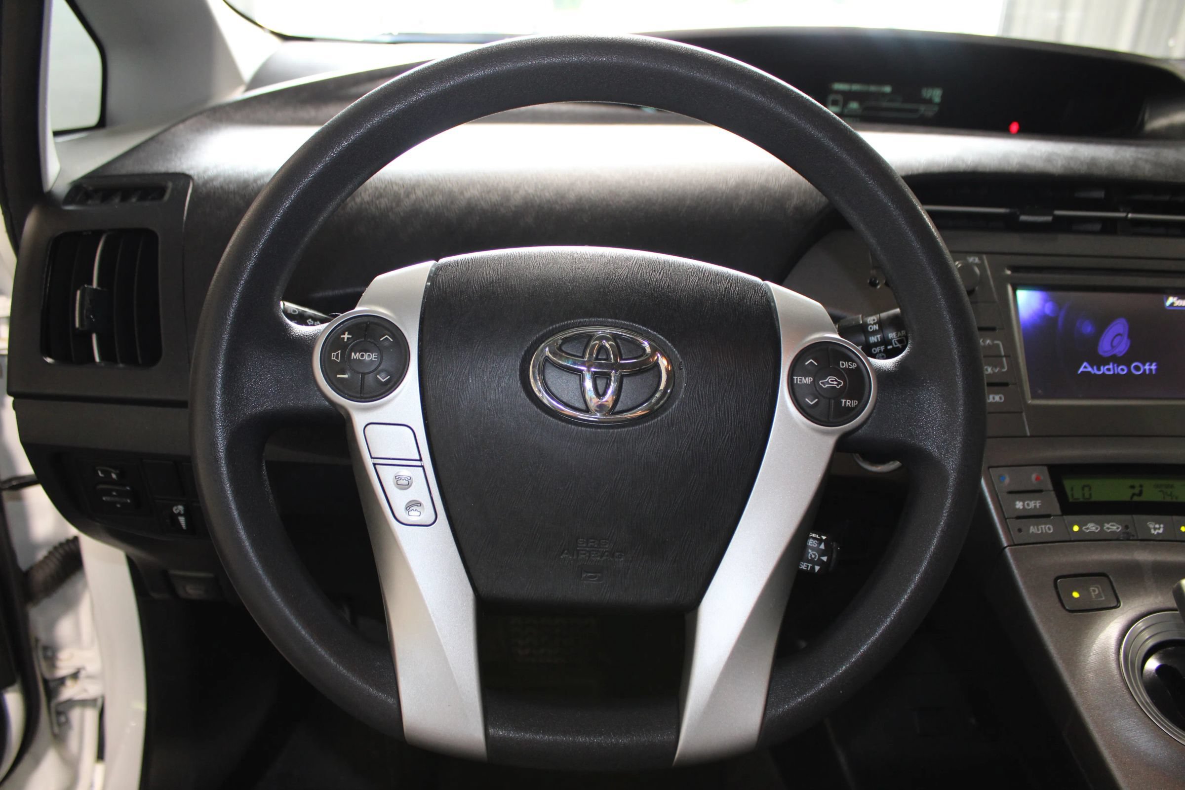 Used 2014 Toyota Prius Two FWD image 10