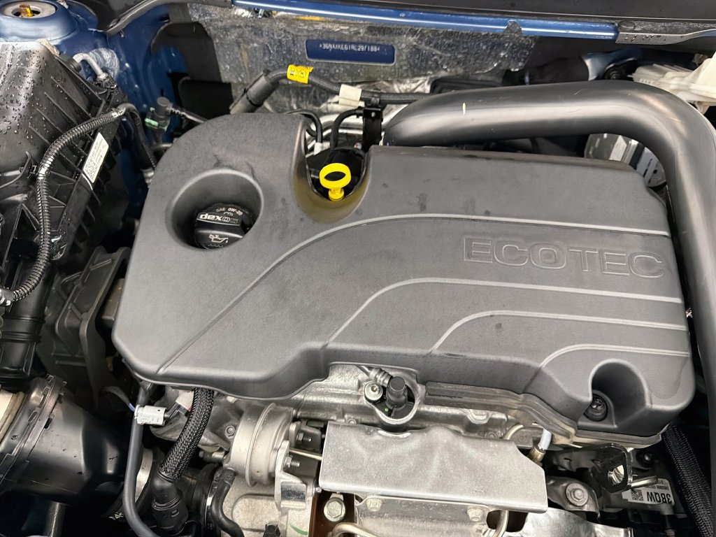 Used 2024 Chevrolet Equinox LT FWD image 29