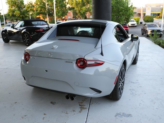 New 2026 MAZDA MX-5 Miata RF Grand Touring RWD image 4