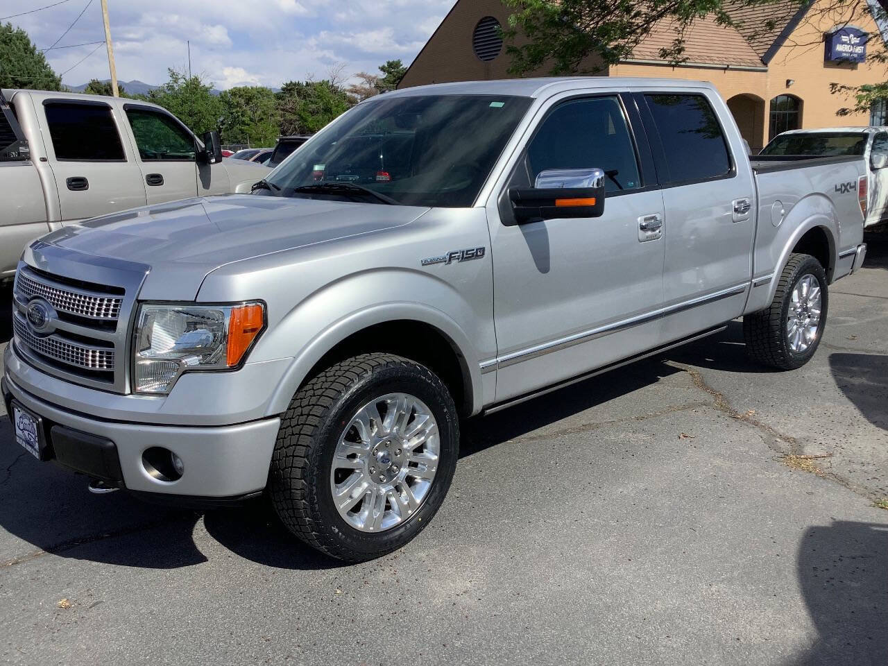 Used 2011 Ford F150 Platinum AWD/4WD image 1