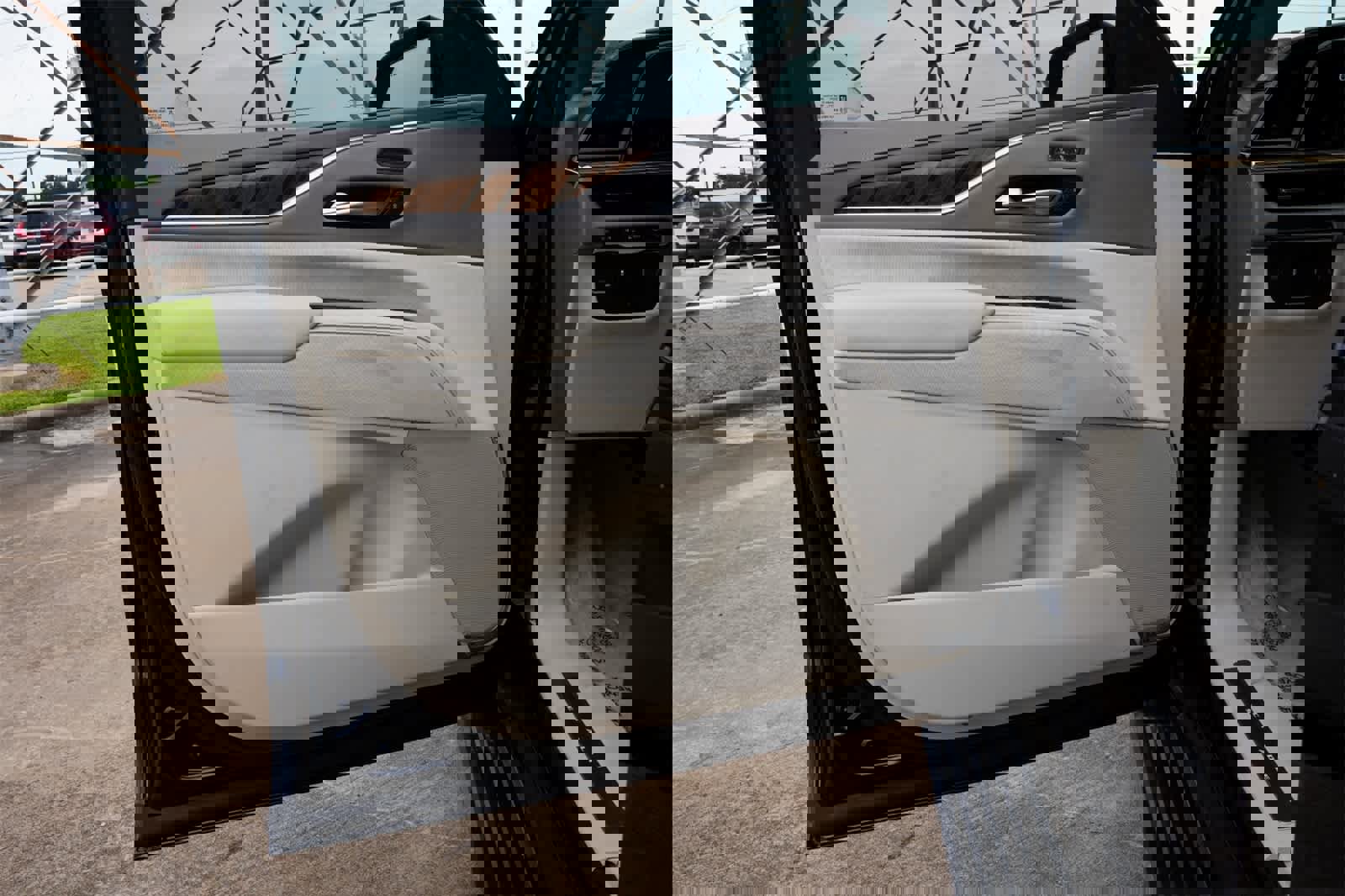 Used 2023 Cadillac Escalade Premium Luxury Platinum image 18