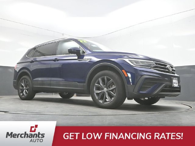 Used 2022 Volkswagen Tiguan SE AWD/4WD image 38