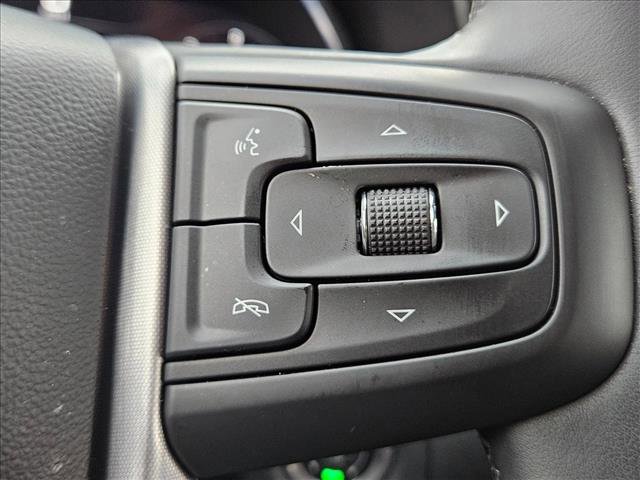 Used 2024 GMC Yukon XL SLT image 25