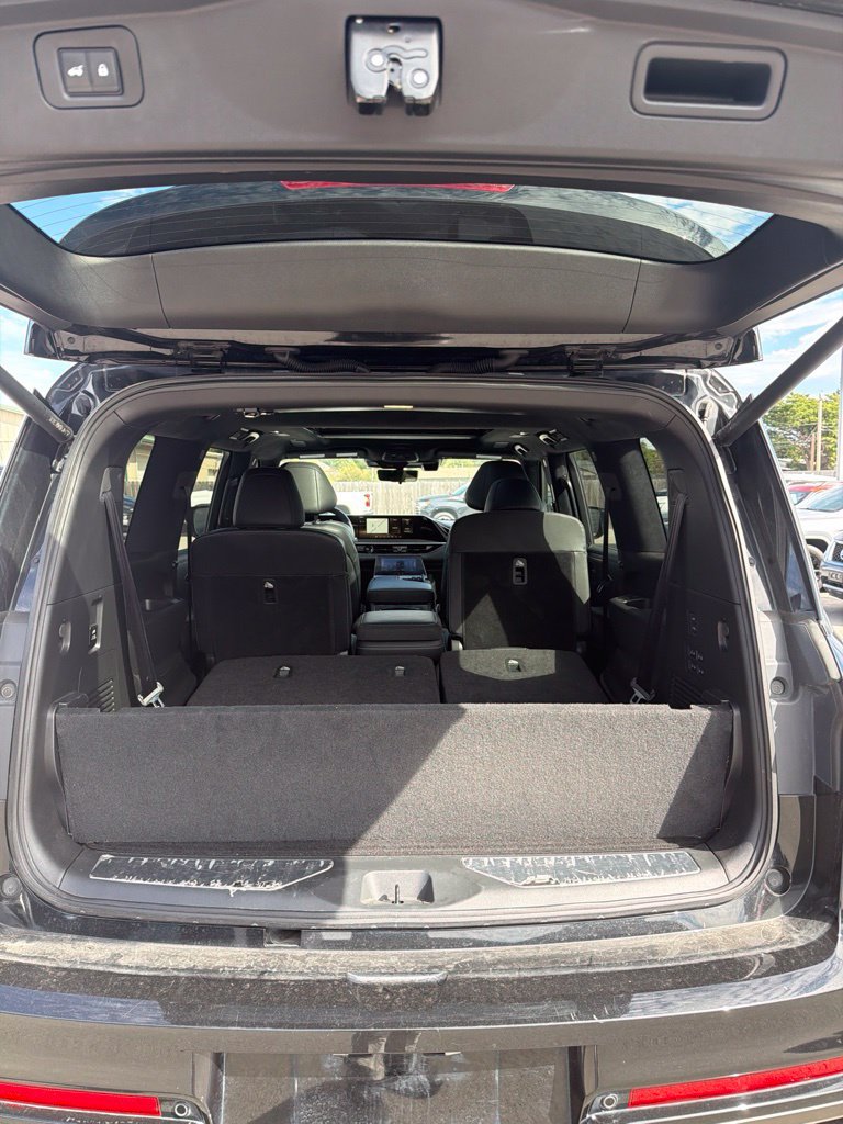 Used 2025 INFINITI QX80 Autograph w/ Premium Cargo Package AWD/4WD image 6
