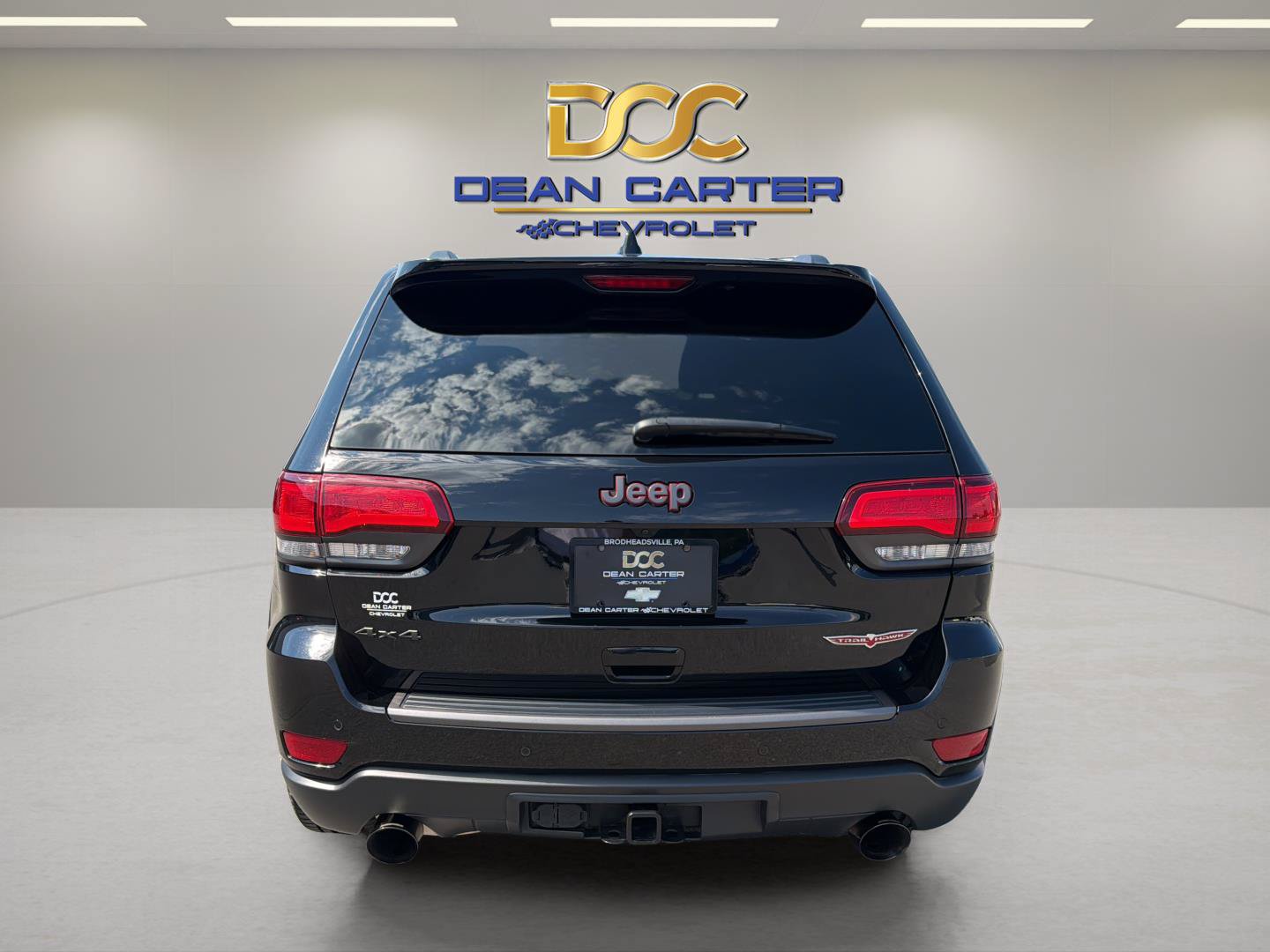 Used 2020 Jeep Grand Cherokee Trailhawk w/ Trailhawk Luxury Group AWD/4WD image 4