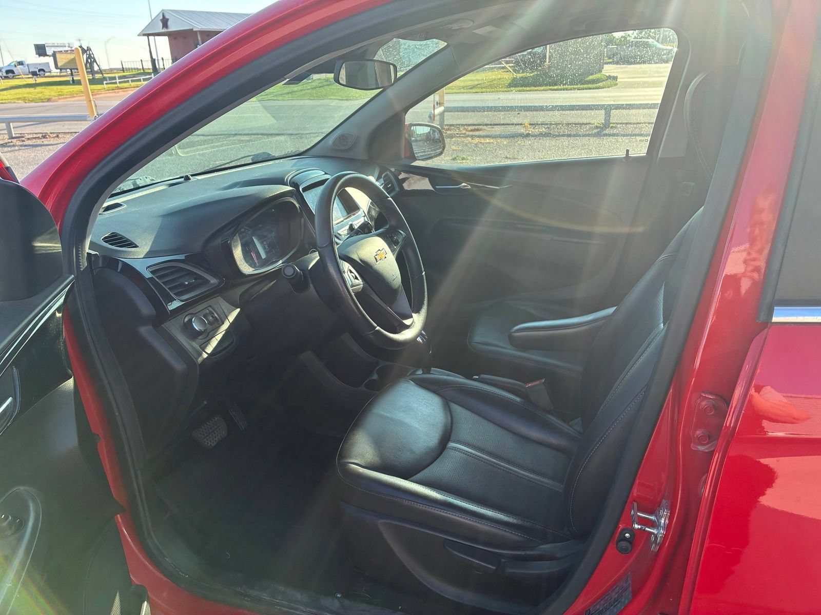 Used 2020 Chevrolet Spark LT w/ Driver Confidence Package FWD image 2
