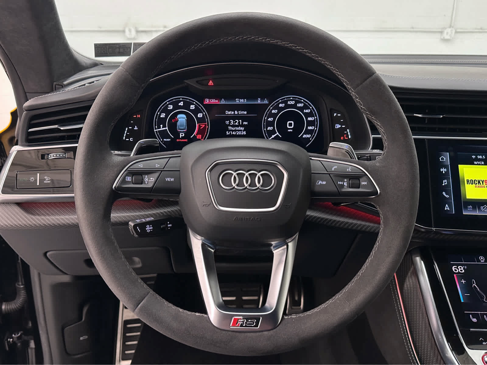 Used 2022 Audi RS Q8 AWD/4WD image 25
