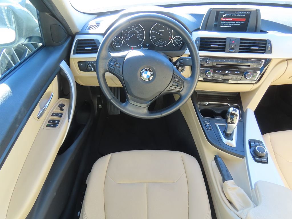 Used 2018 BMW 320i Sedan image 5
